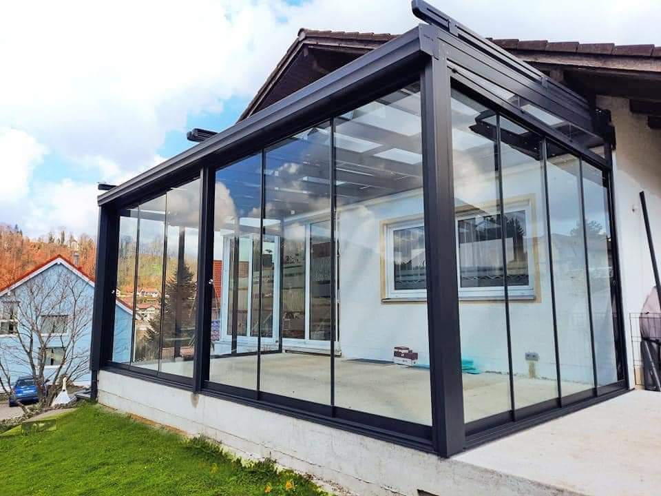 Glasuitbouw tijdens de plaatsing